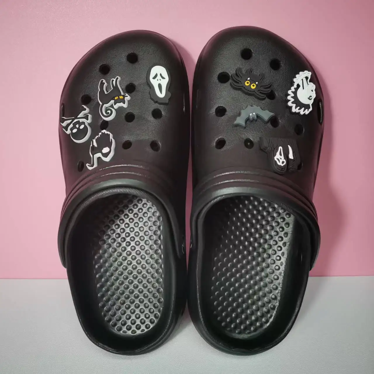 Jewelry Making For Adults - Woman Slippers With Halloween Charms Sandals